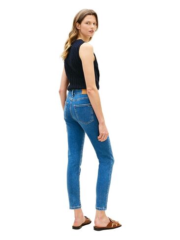Tommy Hilfiger Womens Mid Rise Skinny Jeans with Stretch in Saudi Arabia