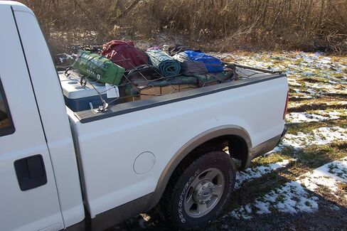 Ancra Cargo Bungee Pickup Truck Cargo Net with Detachable Hooks, 5" x 5" Cross Pattern, One-Size-Fits-Most Pickup Trucks (Min. Size 48" x 72" & Max. Size 72" x 108") in Kuwait