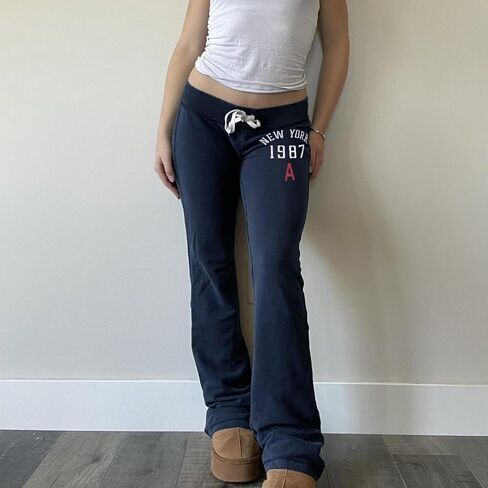 المرأة Sweatpants Y2K مريح مضيئة اليوغا السراويل Bootcut طماق الرباط منخفضة الارتفاع بنطال ذو قصة أرجل واسعة صالة الشارع الشهير in Kuwait