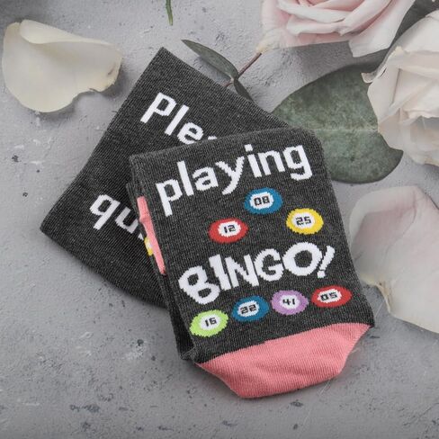 جوارب G2TUP Bingo Socks Bingo Lover Novelty Socks يرجى أن تكون هادئًا أنا ألعب جوارب Bingo هدايا Bingo (جوارب Bingo) in Saudi Arabia