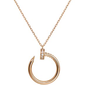 قلادة زوجين مطلية بالذهب عيار 18 قيراط من BUENAVO، تصميم مسمار أنيق، هدية مجوهرات عصرية لعيد الحب، قلادة أظافر ذهبية أنيقة للنساء دمج in Kuwait