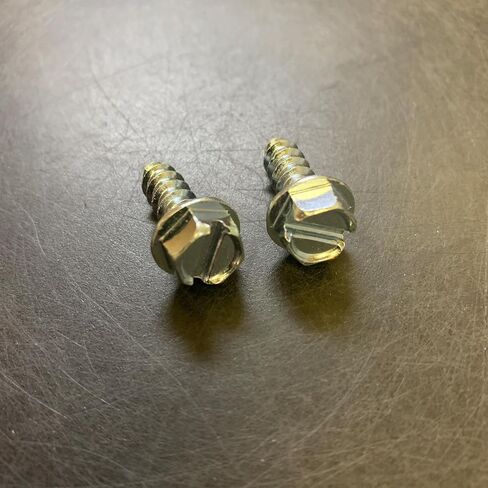 براغي سداسية الرأس محلية - لوحة الترخيص - وكلاء السيارات - 100 لكل صندوق in Kuwait