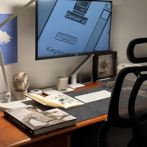 Felt Desk Mat 35.4 x 15.7 Inch, Large Desk Pad Protector for Keyboard and Mouse, Non-Slip Desk Blotter for Office & Home, Charcoal Gray Felt Mouse Pad in Kuwait