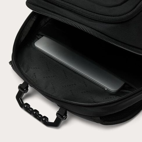 Oakley VSL Icon Backpack 02E – Blackout One Size, 02e - Blackout, one_size, classic in Saudi Arabia