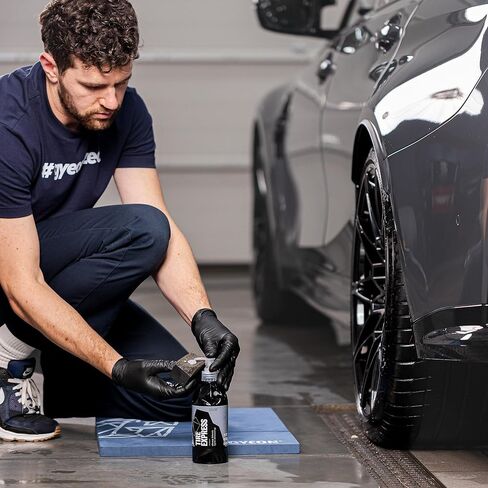 GYEON Quartz Tire Express 500ml - Extremely Easy Wet or Dry Application - Long Lasting UV Protection - Water-Based - Very Deep Natural Visual Effect - Self Cleaning - Highly Repellent in Kuwait