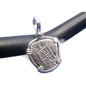 Small Versatile Sterling Silver Reproduction Pendant of a "1 Reale" Pirate Doubloon in Kuwait