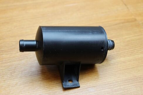 Chrysler 200 Dodge Caravan Fuel Vapor Canister Vent Filter Mopar OEM in Saudi Arabia