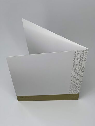 مجلدات القرن 21، "مبهر" 25 حزمة in Kuwait