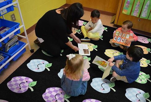 Flagship Carpets Apple Sit Spots Children's Classroom Décor Area Rug for Schools, Durable and Fun for Learning Centers, Daycares and Preschools, 7'6" X 12' in Saudi Arabia