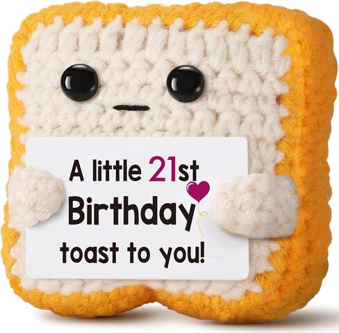 هدايا عيد الميلاد الحادي والعشرون لها وله - أخيرًا 21 هدية للنساء والرجال - نخب كروشيه مضحك، ديكور فريد لعربة البار وبديل للبطاقات in Kuwait