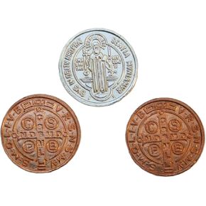 مجموعة من 3 عملات سانت بنديكت .999 من الفضة النقية (1) و .999 من النحاس النقي (2) in Kuwait