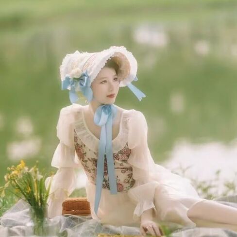 Victorian Womens Tea Party Sun Hat Lolita Bows Florals Flat Straw Hats Womens Wide Brim Sun Hat with Wind Lanyard in Kuwait