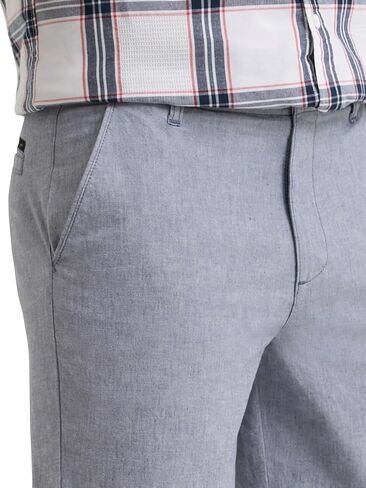 شورت Lee الرجالي Extreme Motion Flat Front، Academy Chambray، 32 in Saudi Arabia