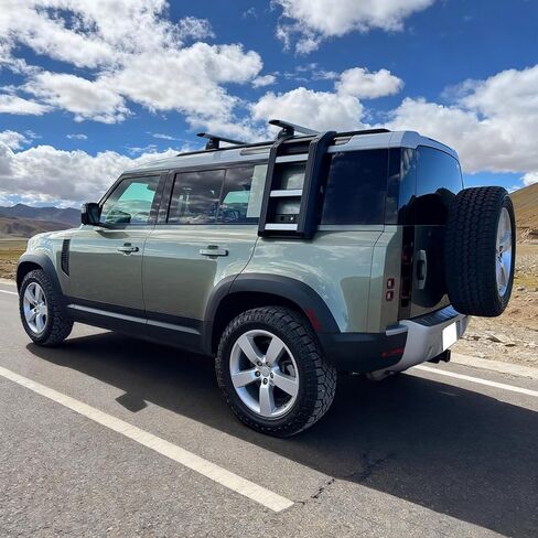 سلم نافذة جانبي قابل للطي وقابل للرفع من IKON MOTORSPORTS، متوافق مع 2020-2026 Land Rover Defender 90 110 130، ألومنيوم ABS أسود فضي ملحقات سلم رف الأمتعة لتسلق سقف الشاحنة in Saudi Arabia