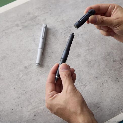 ZENTO Signature Model قلم حبر جاف ذهبي شامبانيا 0.7 ملم لون الحبر أسود UBZH07.25 مع قلم حبر جاف أصلي يعمل باللمس in Kuwait