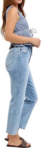 Judy Blue High Waist Classic Light Wash Ankle Straight Jeans, Inseam 28" in Saudi Arabia
