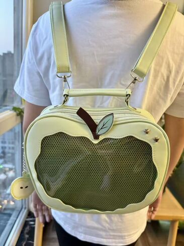 حقيبة ظهر Ita Bag باللون الأخضر على شكل تفاحة وحقيبة يد وحقيبة يد، عرض دبوس الرسوم المتحركة، هدية لأصدقائها in Saudi Arabia