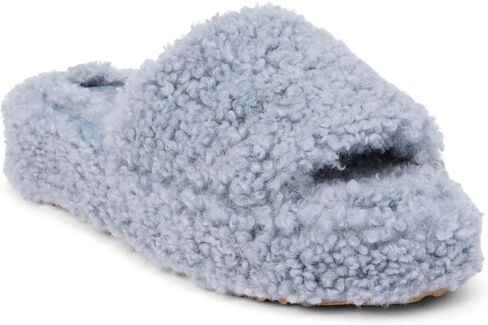 Matisse Women's Beach, Frost Slipper in Saudi Arabia