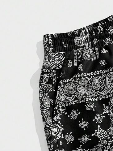Men's Paisley Print Drawstring Waist Summer Casual Shorts with Pockets in Saudi Arabia