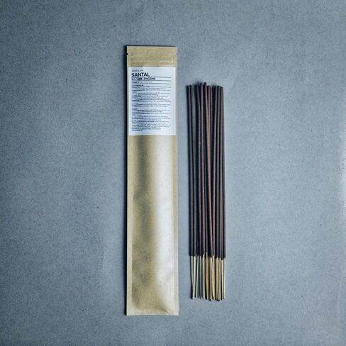 أعواد بخور سانتال، رائحة متخصصة مصنوعة بحرفية، تركيبة حصرية، احتراق نظيف، وقت احتراق لمدة ساعة واحدة، 20 عودًا in Kuwait