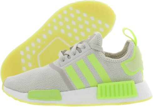 أحذية أديداس NMD_R1 النسائية in Kuwait