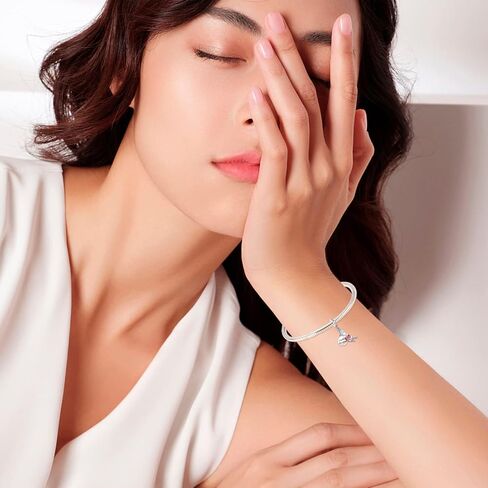 اي زي توكسيدو حلية متدلية لعيد الميلاد بتصميم ويني ذا بوه من الفضة الاسترلينية عيار 925 للاساور in Kuwait