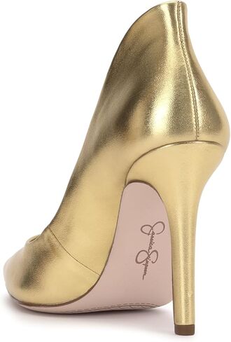 Jessica Simpson Women's Cambredge Pump in Saudi Arabia