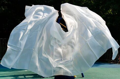 حجاب للرقص الشرقي من الحرير الأبيض النقي من نيميمان للراقصات الشرقيات 100% مادة حرير حقيقية 250114 سم (أبيض)، 2.5 م × 1.14 م in Kuwait