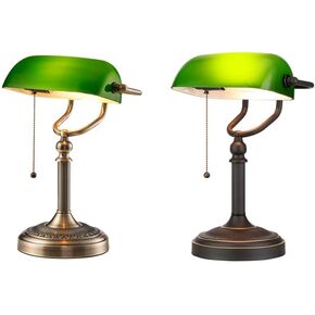 مصباح مكتب المصرفيين الزجاجي الأخضر من Newrays ومصباح مكتب المصرفيين الزجاجي الأخضر العتيق in Kuwait