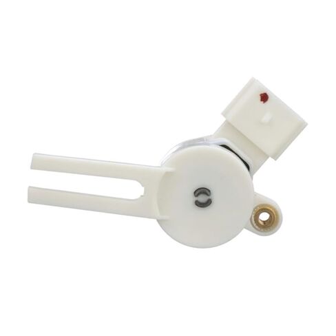 CarLights360 For Chevy Express 4500 2018 2019 2020 Brake Pedal Position Sensor | Pin Terminal | Female Connector | Stoplight Switch Functions | Male Terminal | 1 Connector Quantity | 13597415, 2286556 in Saudi Arabia