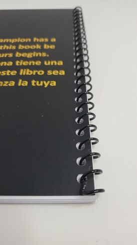 كتاب سجل تربية الديك والدواجن El Gallo، غلاف حلزوني، ثنائي اللغة الإنجليزية/الإسبانية، شريط الساق وسجل إصبع القدم، ورق ثقيل، غلاف صلب، إشارة مرجعية، كتابة ذهبية in Saudi Arabia