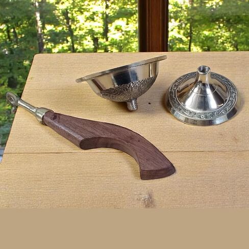 يمكن استخدام مصمم آرتي النحاسي ديباك بمقبض خشبي كموقد كافور محمول باليد Arti Puja Jyot Dia طول 7.5 بوصة لتزيين المنزل Puja وDiwali باللون الذهبي in Kuwait