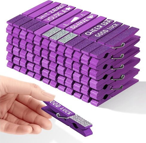 دبابيس تشجيع لتزيين حقائب الظهر، 60 دبابيس ملابس ملونة باللون الوردي، مشابك غسيل خشبية، مشابك كرة الطائرة، مجموعة هدايا جماعية لقائد المشجعين، شريط أبيض لامع، ملصق بأحجار الراين in Kuwait