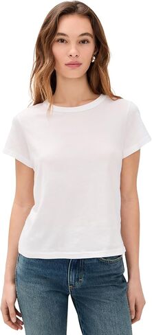 AMO Women's Love Tee in Saudi Arabia
