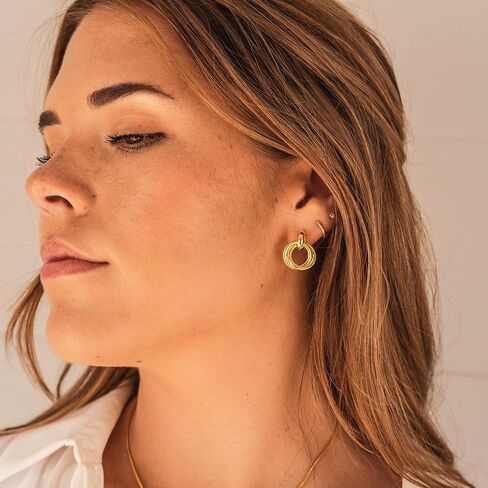 Linked Circle Stud Post Earrings | Interlocking Double Hoop Circle Earrings | Silver in Kuwait