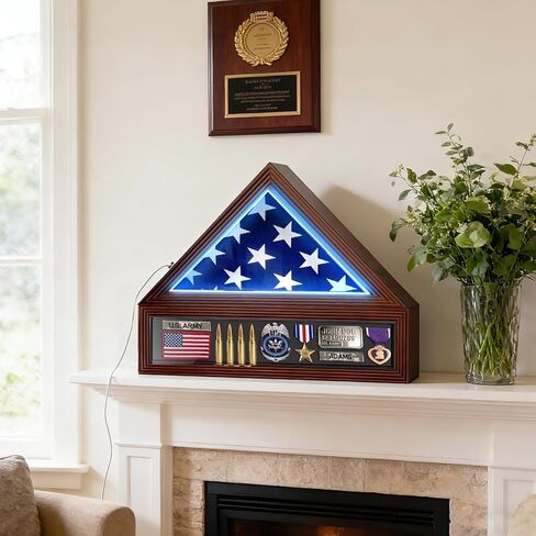 حالة عرض العلم لعلم الدفن 3x5 قدم مع أضواء LED، حالة عرض العلم العسكري، صندوق ظلال الميدالية العسكرية المخضرم للآباء الأجداد الرفيق في الأسلحة هدية in Kuwait