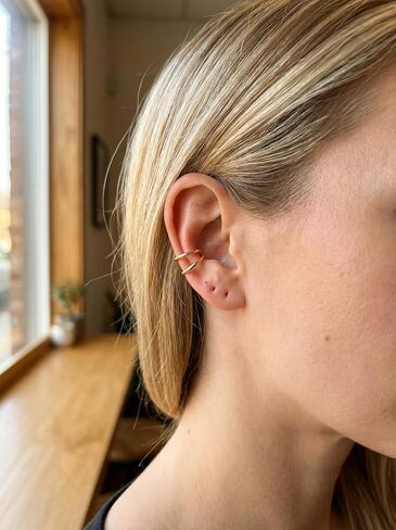 2 PCS Adjustable Non - Piercing Fake Helix Cartilage Ear Cuffs, Stylish in Saudi Arabia