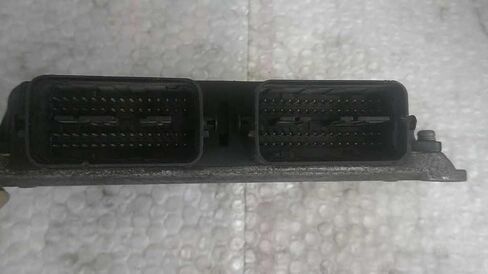 وحدة التحكم في المحرك ECM 2.3L تناسب 07-09 متوافقة مع Mazda 3 L34R 18 881F L34R18881F in Kuwait