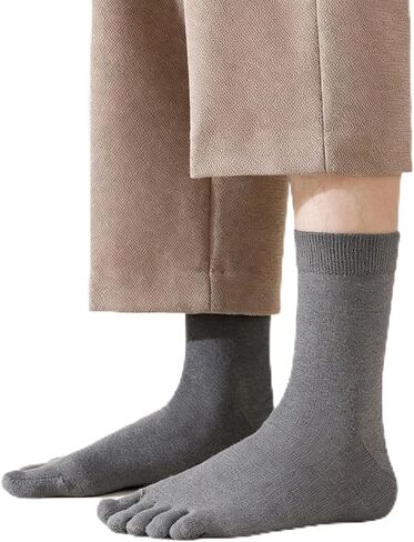 Merino Wool Toe Socks for Men and Women, 3 Pairs, Moisture Wicking Crew Five-Toe Socks with Breathable Mesh in Saudi Arabia