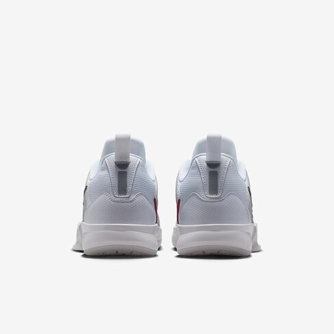 حذاء كرة السلة Sabrina 3 "Me vs. Me Big Kids" من Nike (أبيض/رمادي ذئب/غبار فوتون/رمادي داكن معدني) in Saudi Arabia