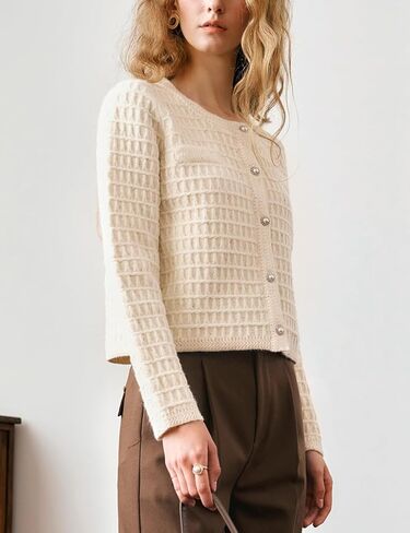 Women's Cropped Cardigan Sweater, Crew Neck Pearl Button-Down 2025 Fall Long Sleeve Trendy Sweater Top in Kuwait