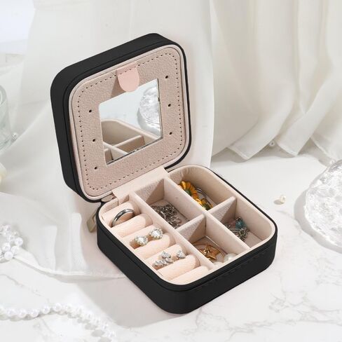 St Patricks Day Clovers Travel Jewelry Box, Portable Jewelry Box with Mirror, Small Jewelry Case Organizer and Storage for Girls Women Teen, Mini Travel Essentials Gifts for Birthday in Saudi Arabia