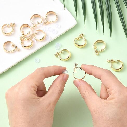 Beebeecraft 1 Box 12Pcs Clip On Hoop Earrings 18K Gold Plated Brass Screw Non-Pierced Clip-on Chunky Huggie Earring with 12Pcs Ear Pads for Gift Women in Saudi Arabia