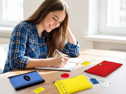 مجموعة من 10 قطع من هدايا تقدير المعلم من Lucky Sea، حقيبة مكياج بسحاب مع 10 قطع من سلسلة المفاتيح لمستلزمات العودة إلى المدرسة والفصول الدراسية in Kuwait