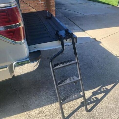 Universal Pickup Truck Tailgate Ladder fits for Dodge RAM 1500 2500 3500 1981-2023，Chevrolet Silverado 2019-2024，F150 F250 etc. in Saudi Arabia
