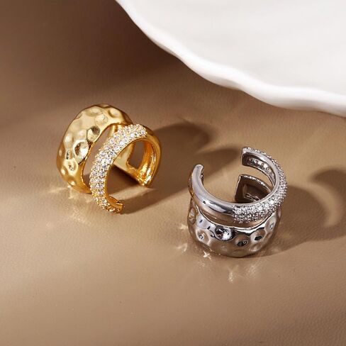 Ear Cuff Earrings for Women Trendy Gold Ear Cuffs non Piercing Clip on Cartilage Earrings Chunky Gold Ear Cuff Earrings Fake Earring Cuffs non Pierced Jewelry Gift in Saudi Arabia