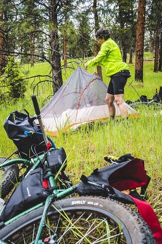 Blackburn Outpost Seat Pack & Dry Bike Bag (Black, One Size) in Kuwait