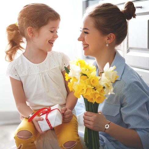 أساور الأم والابنة هدايا عيد الأم للأم والابنة، الأم وأنا أساور مطابقة القلب هدية الابنة من الأم، هدايا مجوهرات عيد الميلاد للنساء (قلب مطابق) in Kuwait