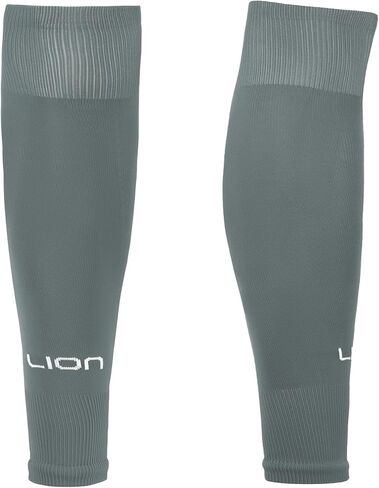مجموعة Lion Kids لكرة القدم تتضمن جوارب للإمساك وواقيات صغيرة للساق وأكمام جورب - المجموعة المثالية للاعبي كرة القدم الشباب in Kuwait