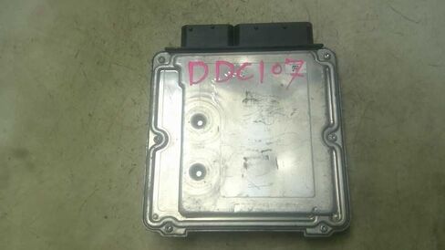 وحدة التحكم في المحرك ECM 2.0L تناسب 10-12 Golf GTI 1K0 907 115 AQ 1K0907115AQ in Saudi Arabia